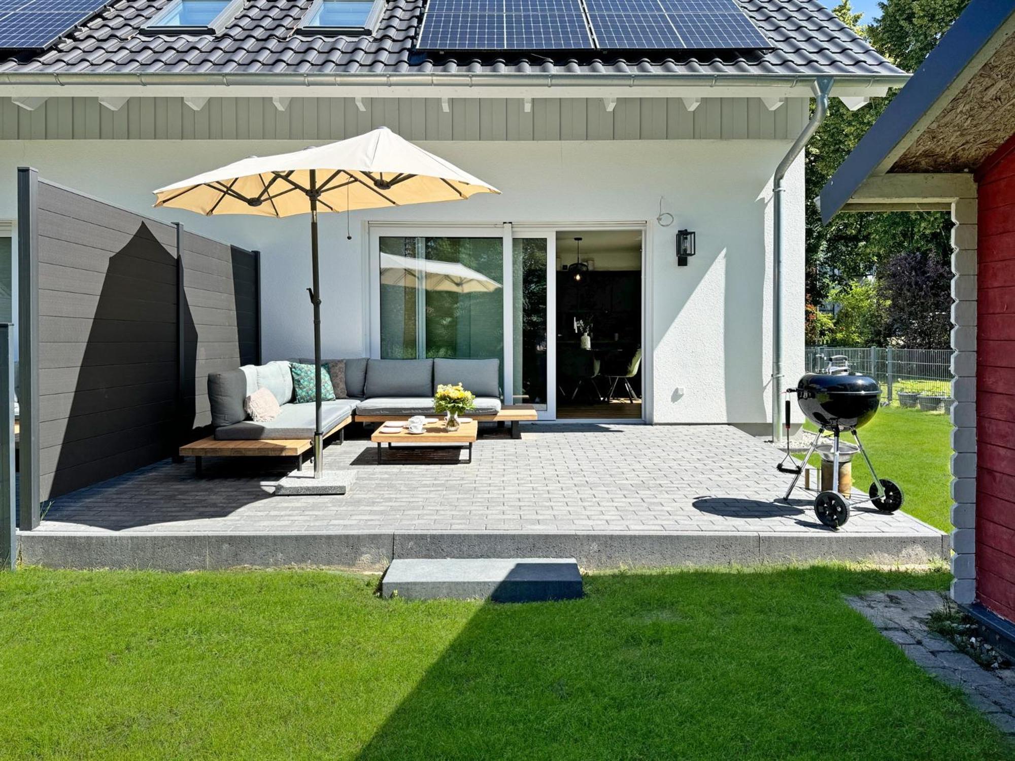 Cblue: Seeblick, Kamin, Wallbox, Natur Бентвиш Экстерьер фото