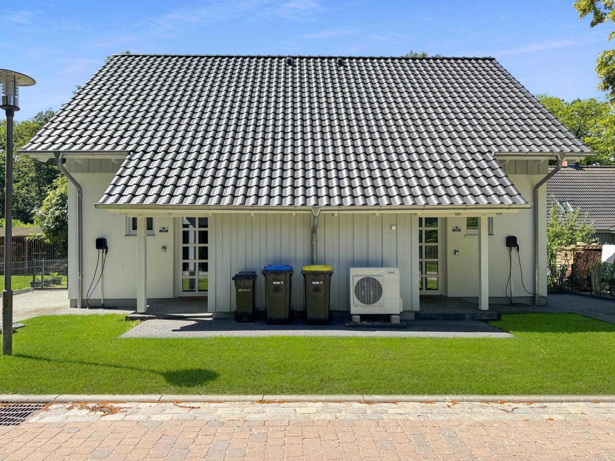 Cblue: Seeblick, Kamin, Wallbox, Natur Бентвиш Экстерьер фото